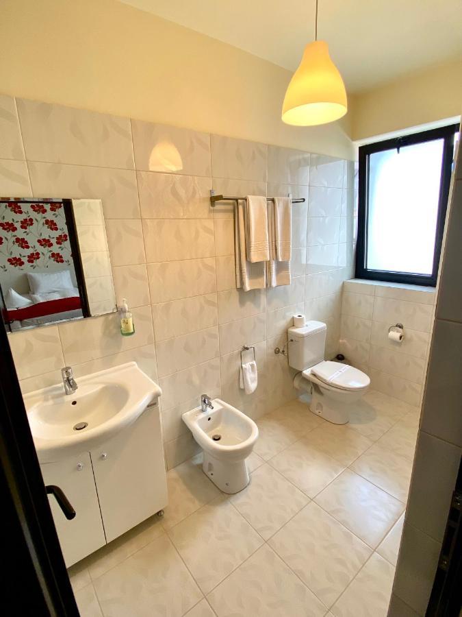 Pensiunea Rix Rooms Focşani Exterior foto
