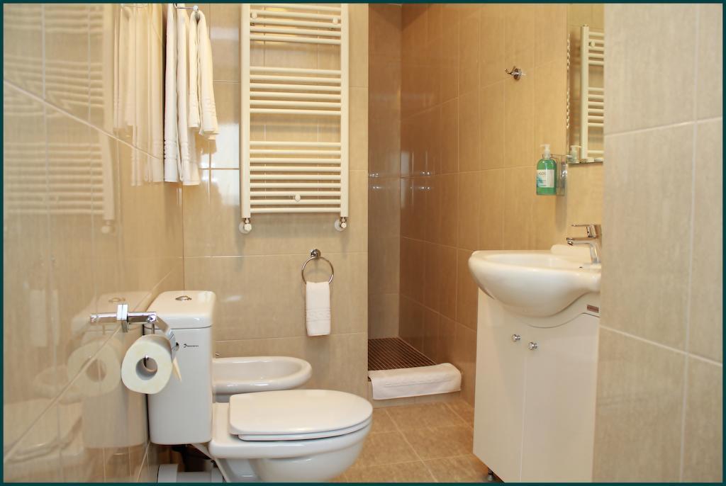 Pensiunea Rix Rooms Focşani Quarto foto